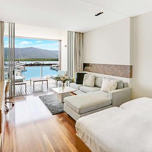 Horizon Club Twin Room